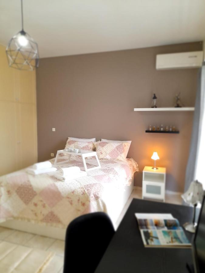 Irinis Apartment In Kalamata Extérieur photo